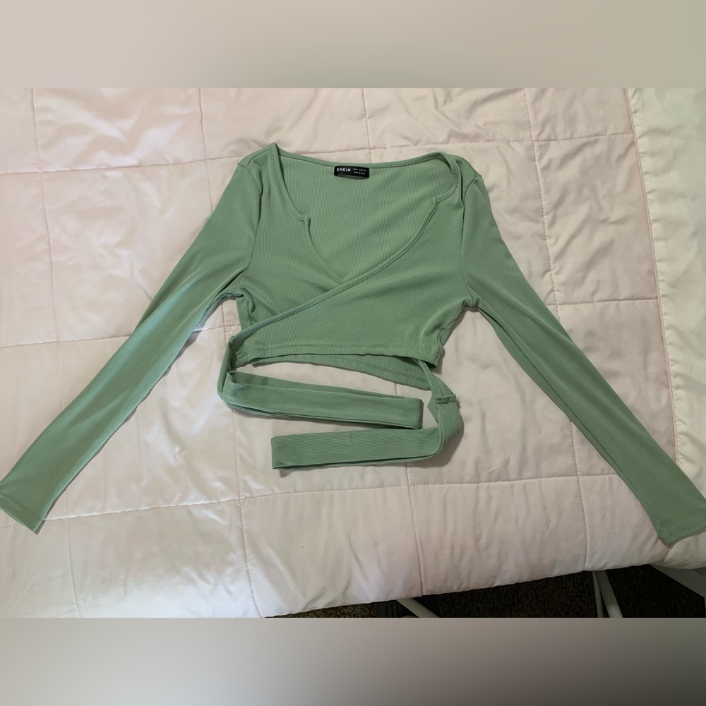 Green SHEIN strappy tie long sleeve tight top